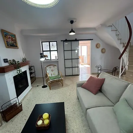 Casa Elegante En *